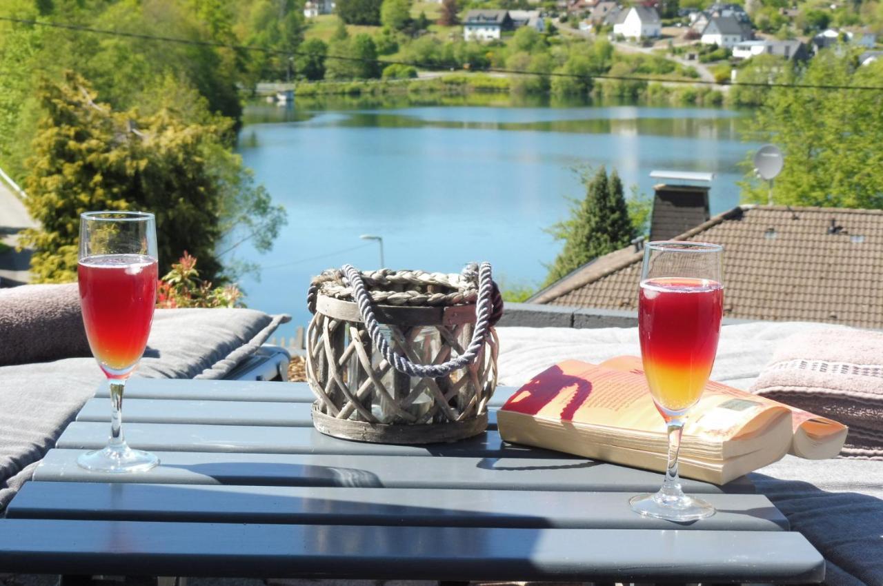 Exklusive Ferienwohnung 'Agger-Blick' Mit Grosser Seeblick-Terrasse & Sauna Гумерсбах Екстериор снимка